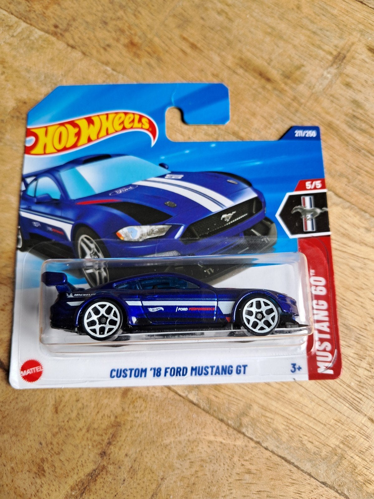 Hot Wheels Custom '18 Ford Mustang GT nieuw in verpakking, Ophalen of Verzenden, Nieuw, Auto