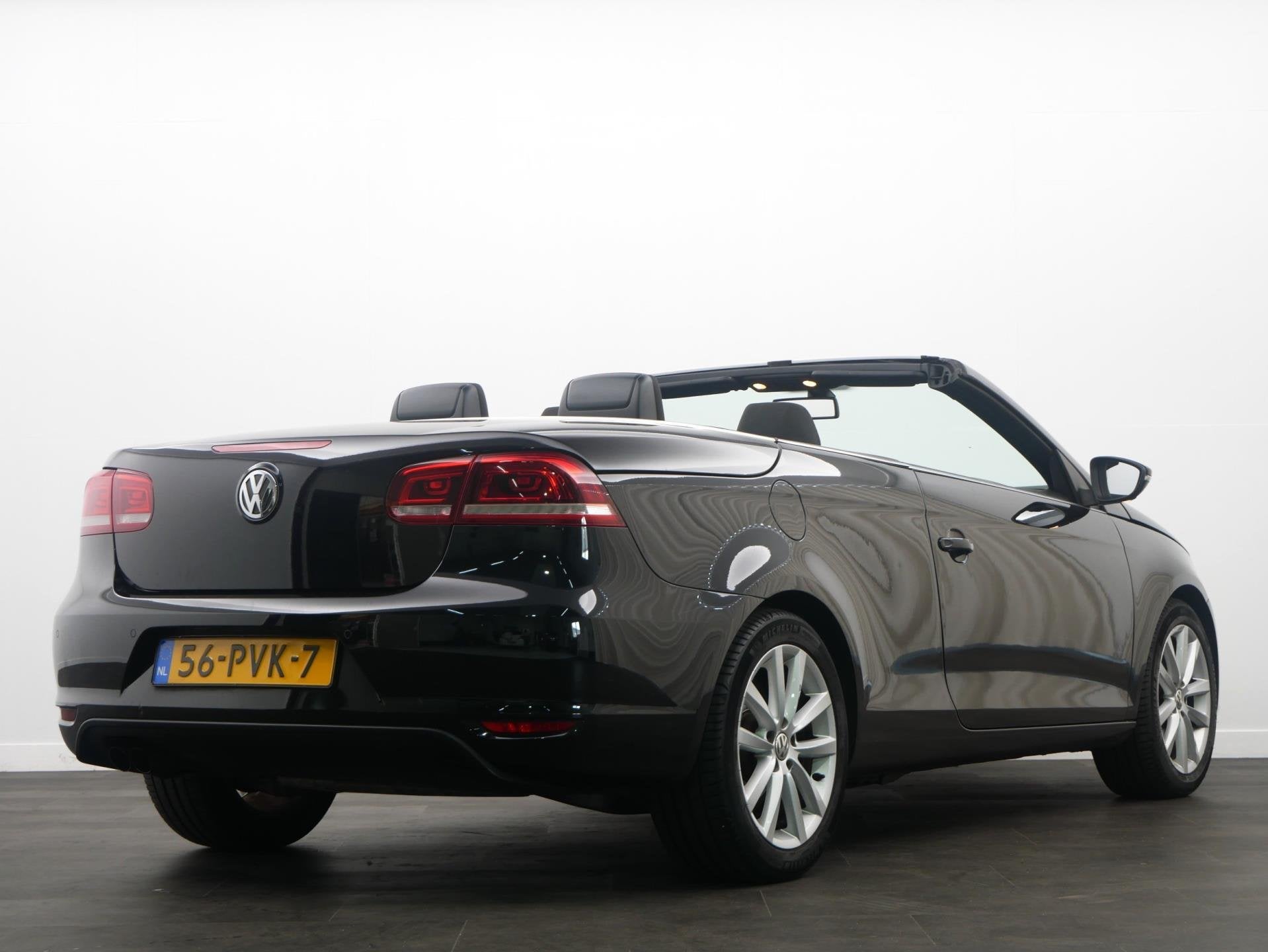 Volkswagen Eos 1.4 TSI Highline BlueMotion Navi/Clima/Cruise, Euro 5, Stof, Gebruikt, Zwart
