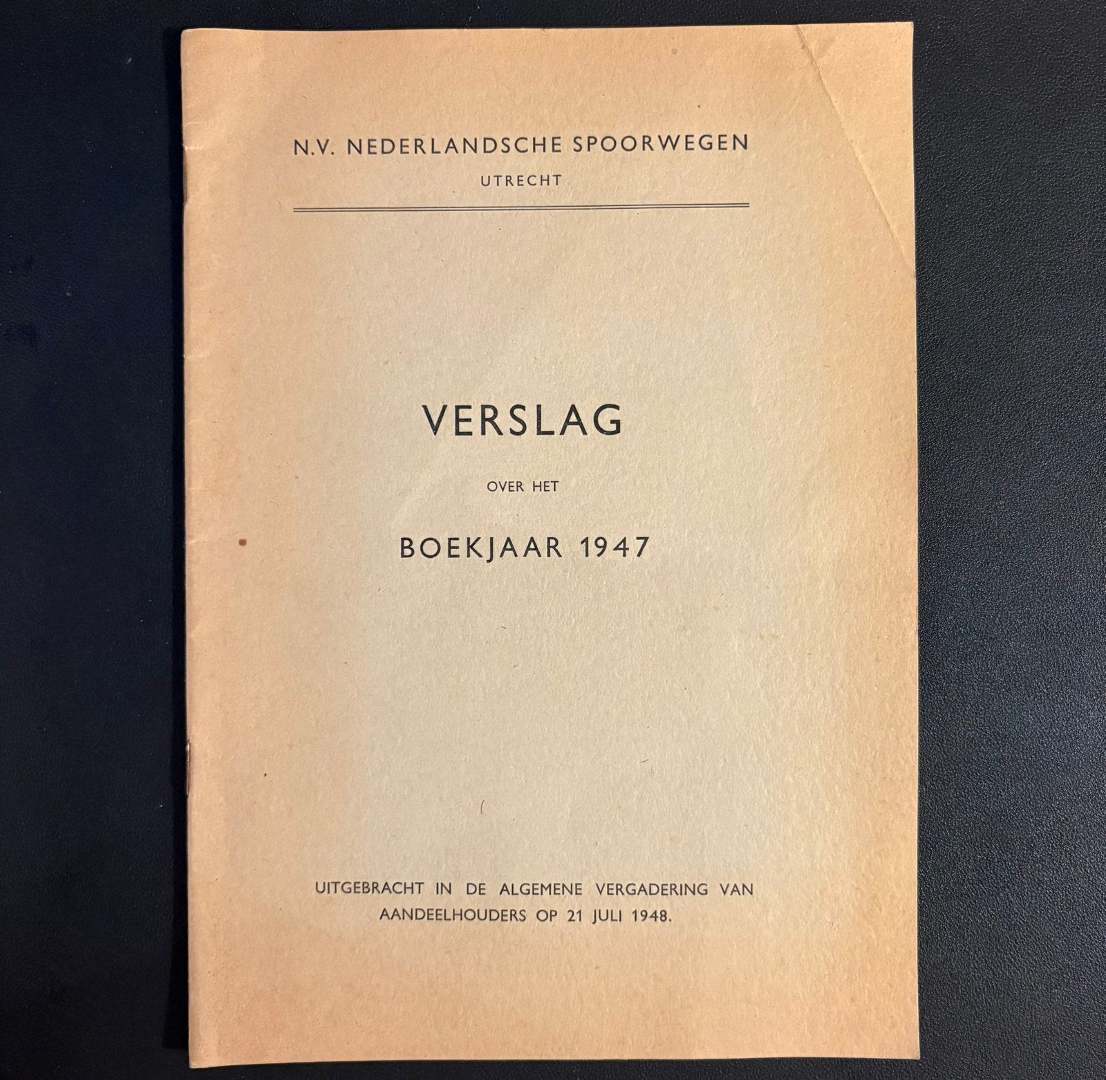 Jaarverslag Nederlandsche Spoorwegen boekjaar 1947, Ophalen of Verzenden, Zo goed als nieuw, Trein, Boek of Tijdschrift