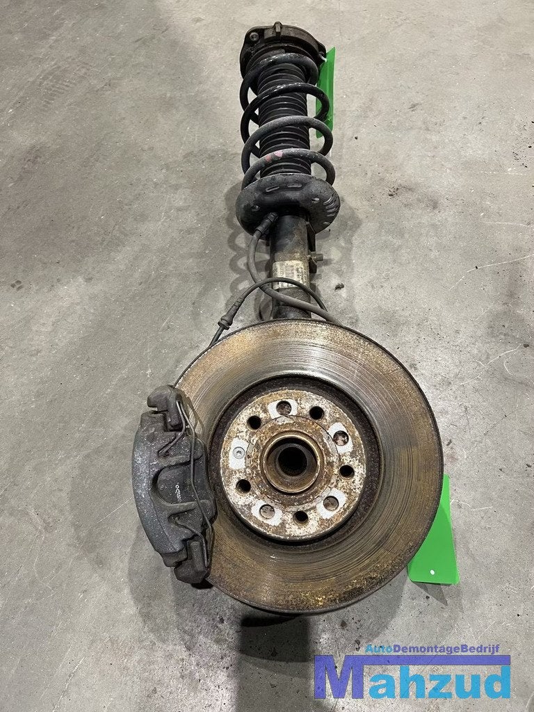 AUDI A3 8P Links voor veerpoot compleet met remklauw 4x4 200, Gebruikt, AUDI AG, Auto-Union-Strasse 1
85045  Ingolstadt, DE, Kundenbetreuung@audi.de