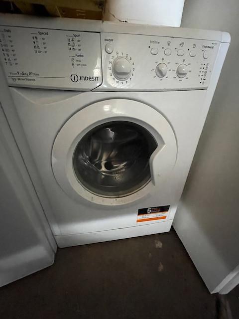 INDESIT IWC 51451 EU wasmachine Voorbelading 5 kg 1400 RPM, Ophalen, Zo goed als nieuw
