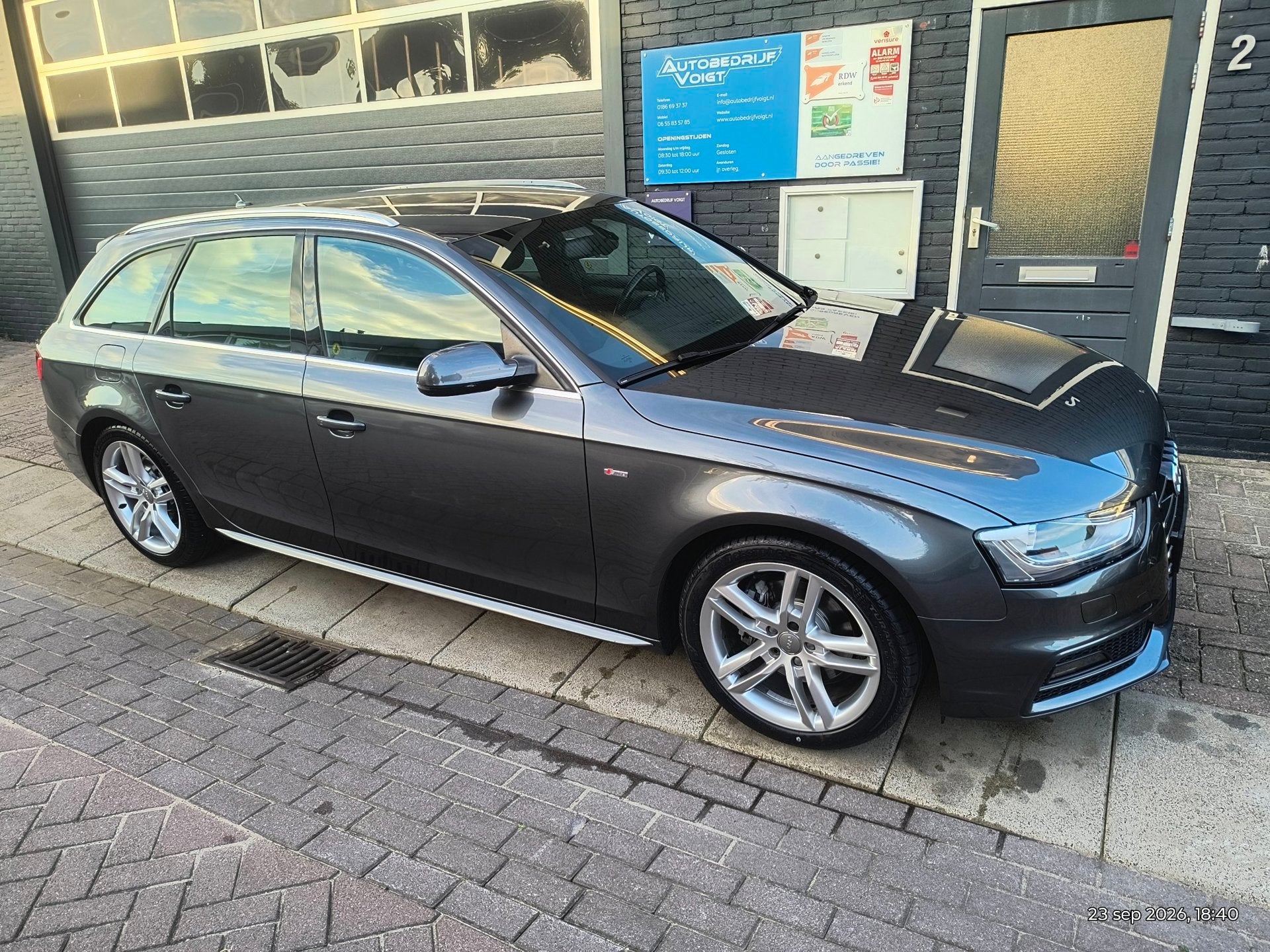 Audi A4 Avant 1.8 TFSI S- line Edition, Auto's, Dealer onderhouden, Gebruikt, 4 cilinders, 1505 kg