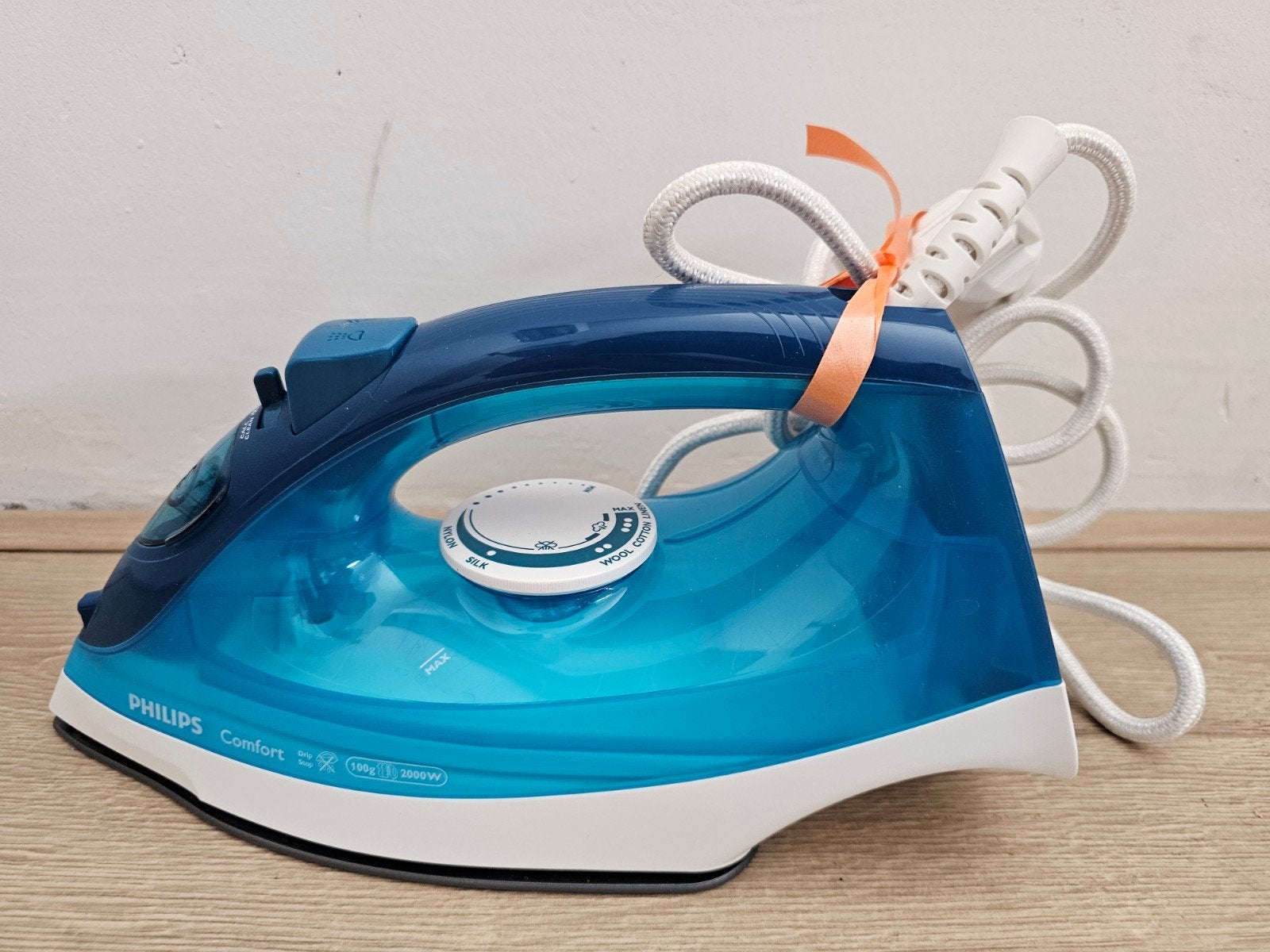 Philips Comfort strijkijzer  - Als nieuw!!, Ophalen, Zo goed als nieuw, Strijkijzer met snoer