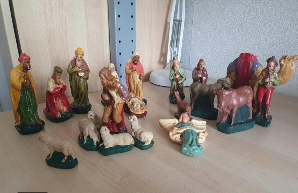 Vintage Kerststal Beeldjes Set - Kerstgroep 20 delig. 15 cm, Antiek en Kunst, Antiek | Religie, Ophalen