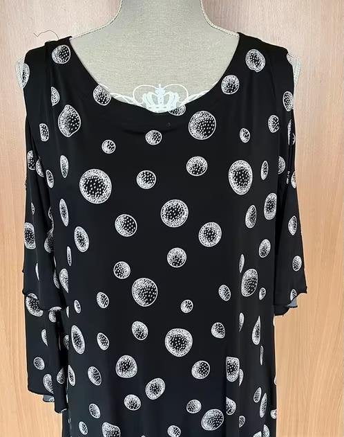 Magna jurk maat 48/50[v], Ophalen of Verzenden, Zo goed als nieuw, Zwart, Jurk