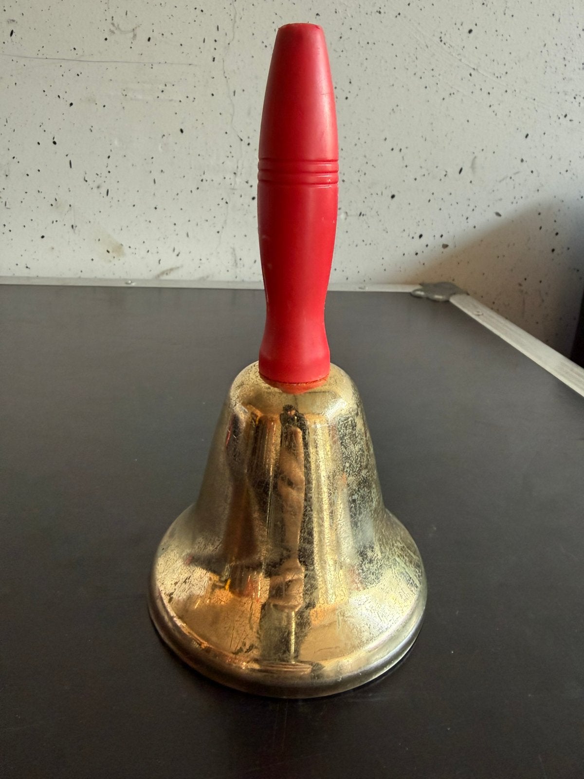 Oude bel, schoolbel, kerstman bel, kerstbel 19 cm, Ophalen of Verzenden, Gebruikt, Feestartikel, Kerst of Sinterklaas