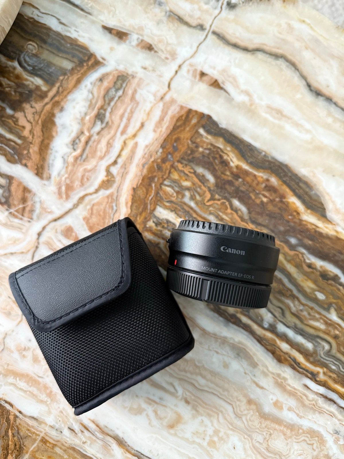 Canon Mount Adapter EF-EOS R, Canon, Beschermhoes/tas, Ophalen of Verzenden, Zo goed als nieuw