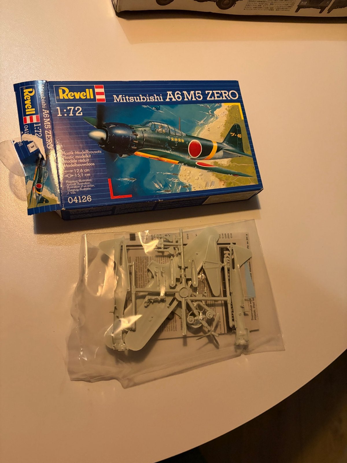 Revell 1:72 Bouwdozen: Vliegtuig, Helikopter & Militair Voer, Hobby en Vrije tijd, Modelbouw | Auto's en Voertuigen, 1:50 of kleiner