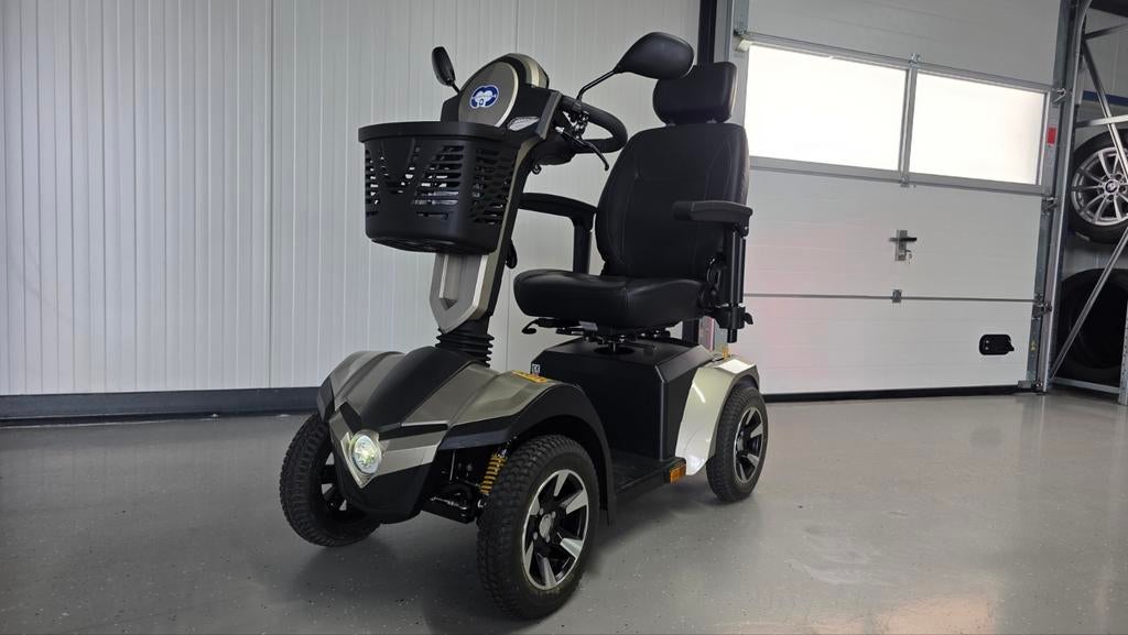 Scootmobiel, Mercurius 4D, Champagne z.g.a.n, Ophalen, Zo goed als nieuw, 16 km/u of meer, 46 km of meer