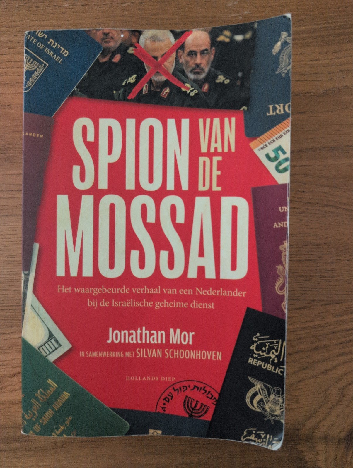 Spion van de Mossad - Jonathan Mor (Boek), Ophalen of Verzenden, Gelezen, Jonathan Mor, Politiek