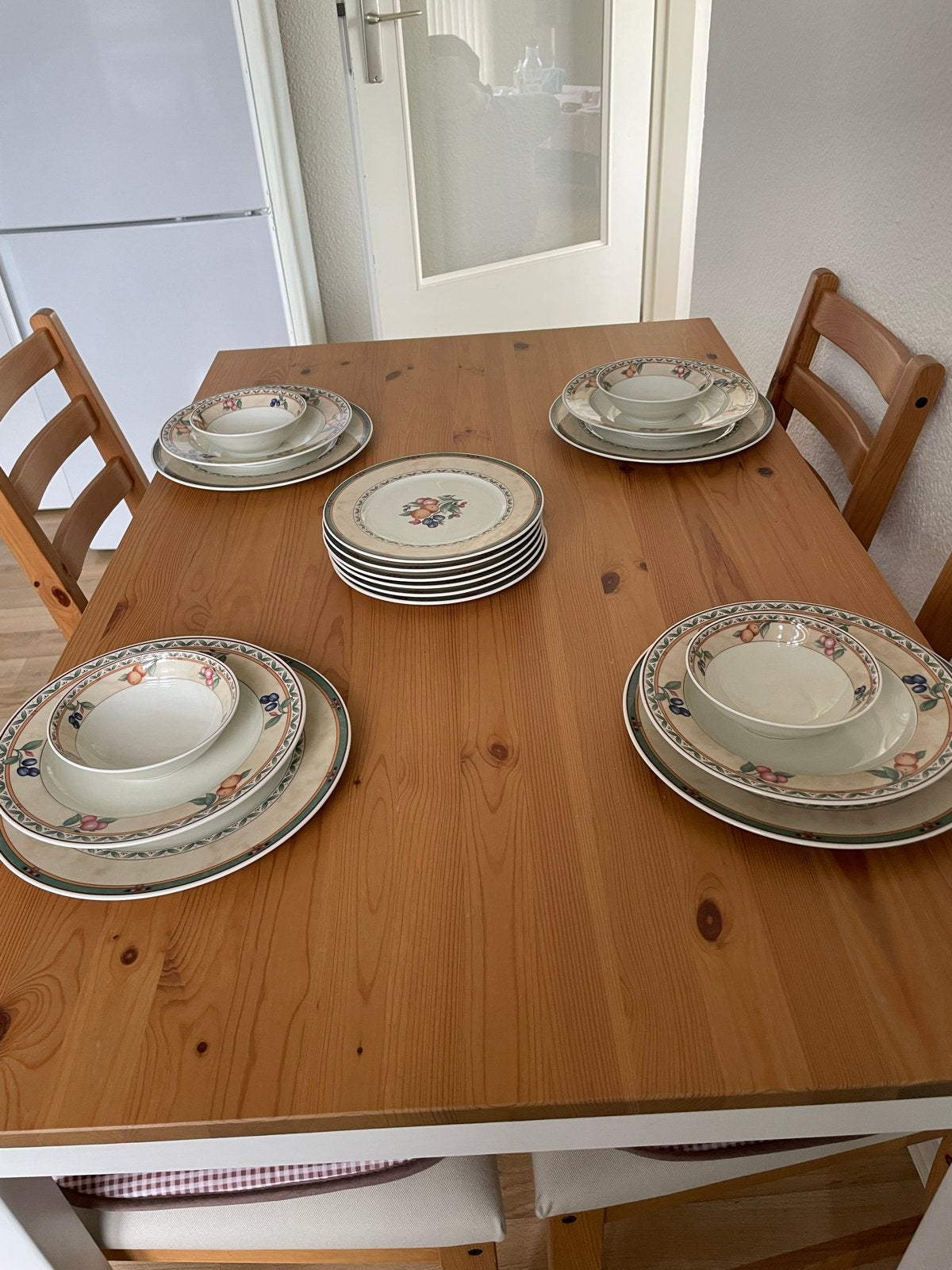 52-delig Eetservies Henrich Winterling met ontbijtborden, Ophalen of Verzenden, Zo goed als nieuw, Overige merken, Compleet servies