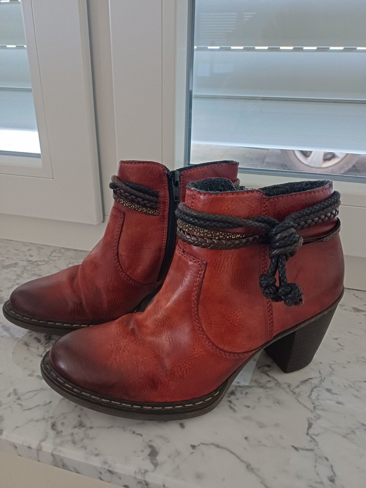 Rieker laarsjes maat 38 nieuw, Kleding | Dames, Lage of Enkellaarzen, Nieuw, Ophalen of Verzenden, Rood
