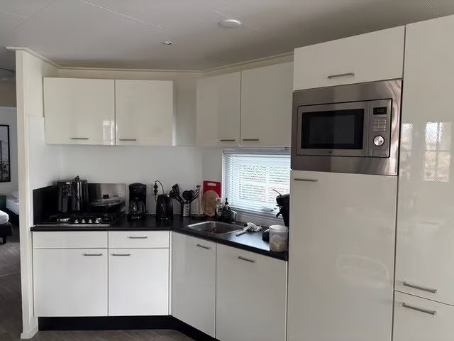 Foto 7 van EXCLUSIEF CHALET OP EIGEN GROND AAN HET VELUWEMEER