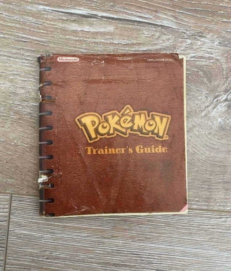 Gameboy Pokemon trainer’s guide, Ophalen, Zo goed als nieuw