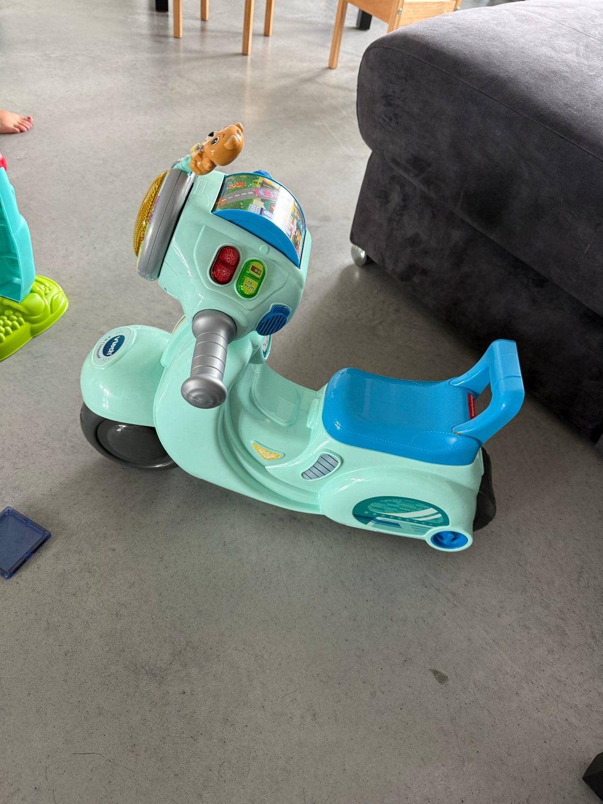 VTech Scooter/Driewieler met geluid en lichtjes, Ophalen, Zo goed als nieuw
