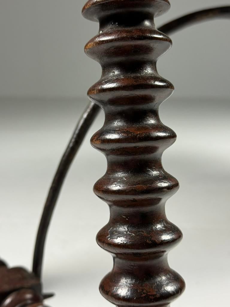 Spaanse tafel 18e eeuw Bobbin, Antiek en Kunst, Antiek | Meubels | Tafels, Ophalen