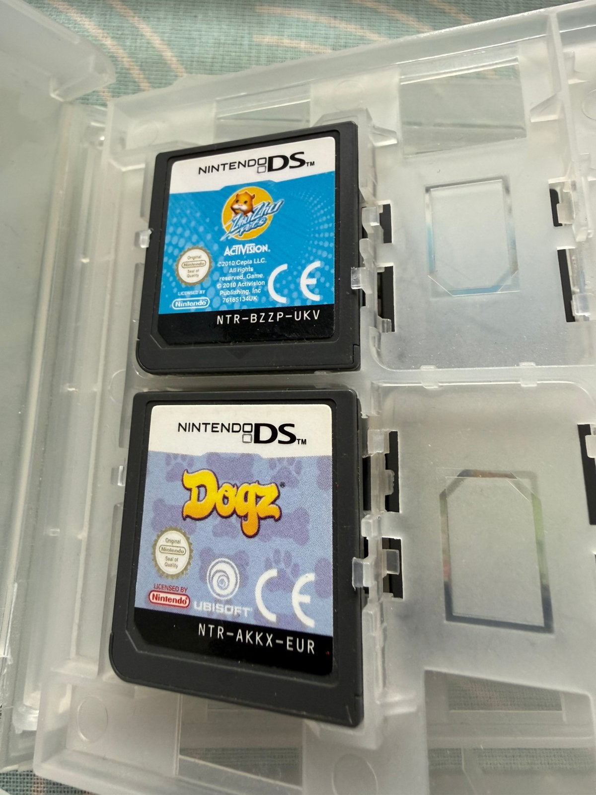 Ds lite + 12 x DS Spelletjes, 1 speler, Ophalen of Verzenden, Zo goed als nieuw, Vanaf 12 jaar