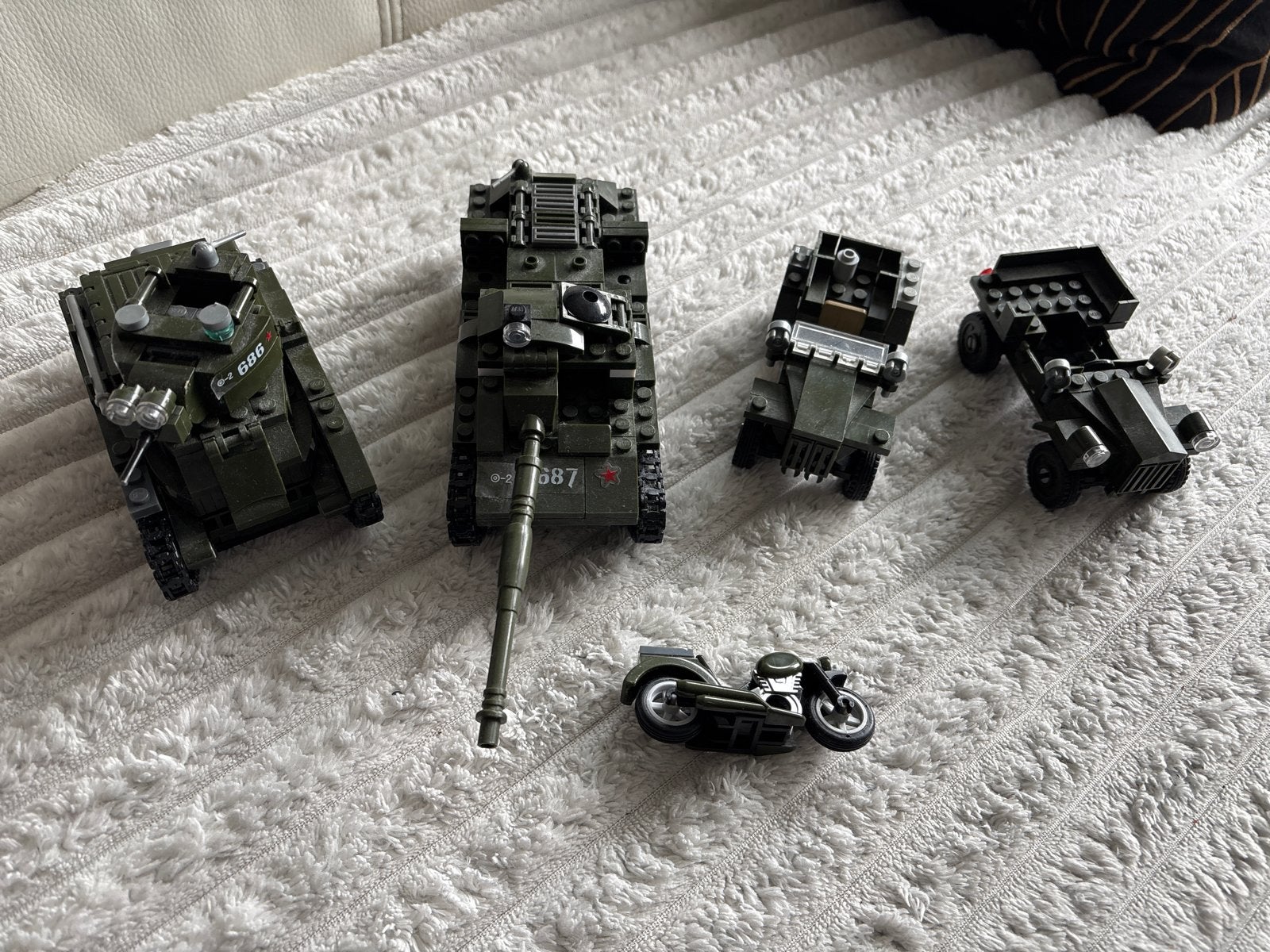 Sluban Army bouwsets - Tank, jeep, motor en meer, Ophalen of Verzenden, Gebruikt, Overige merken
