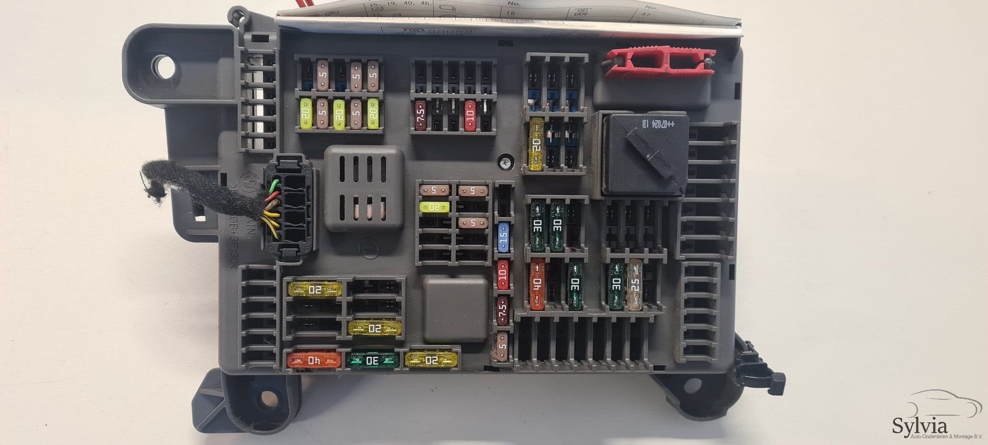 Zekeringkast achterzijde BMW X5 / X6 E70 E71 61146931687 693, Gebruikt, -, -, Ophalen of Verzenden