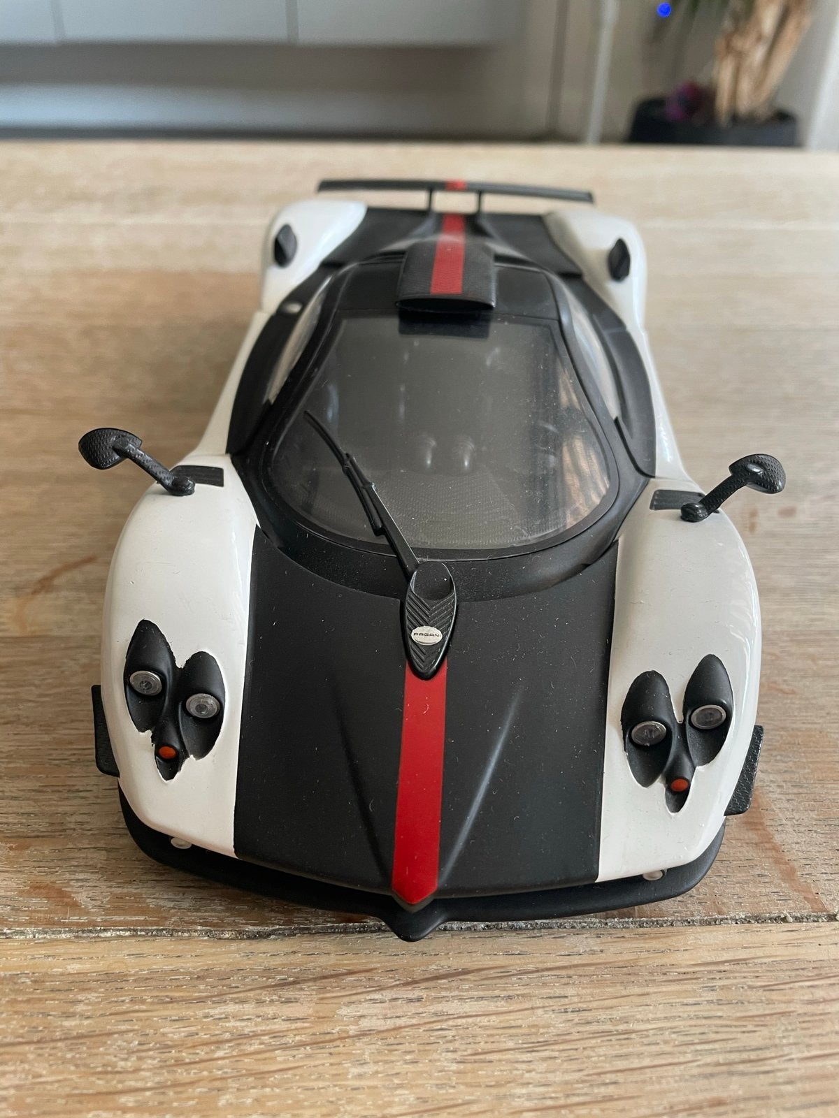 Pagani Zonda Cinque Mondo Motors 1:18, Ophalen of Verzenden, Gebruikt, Auto, Overige merken