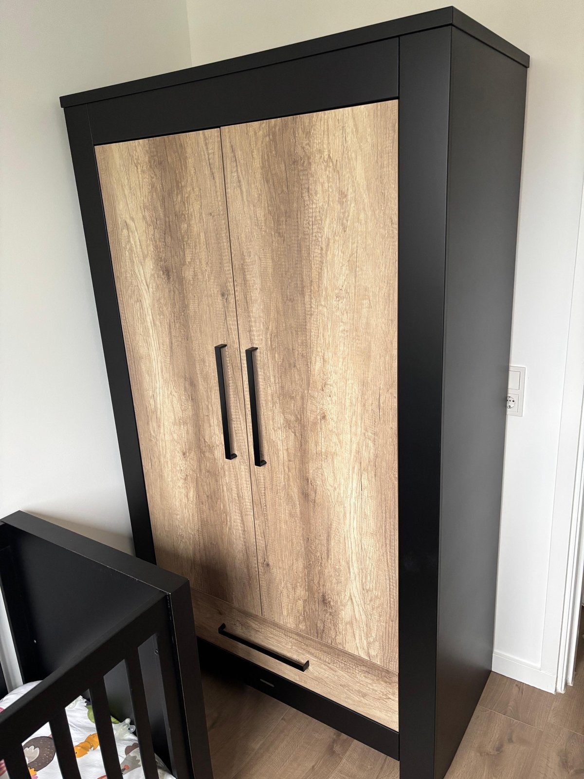 Complete babykamer: ledikant, commode en kledingkast, Ophalen, Gebruikt, Jongetje of Meisje