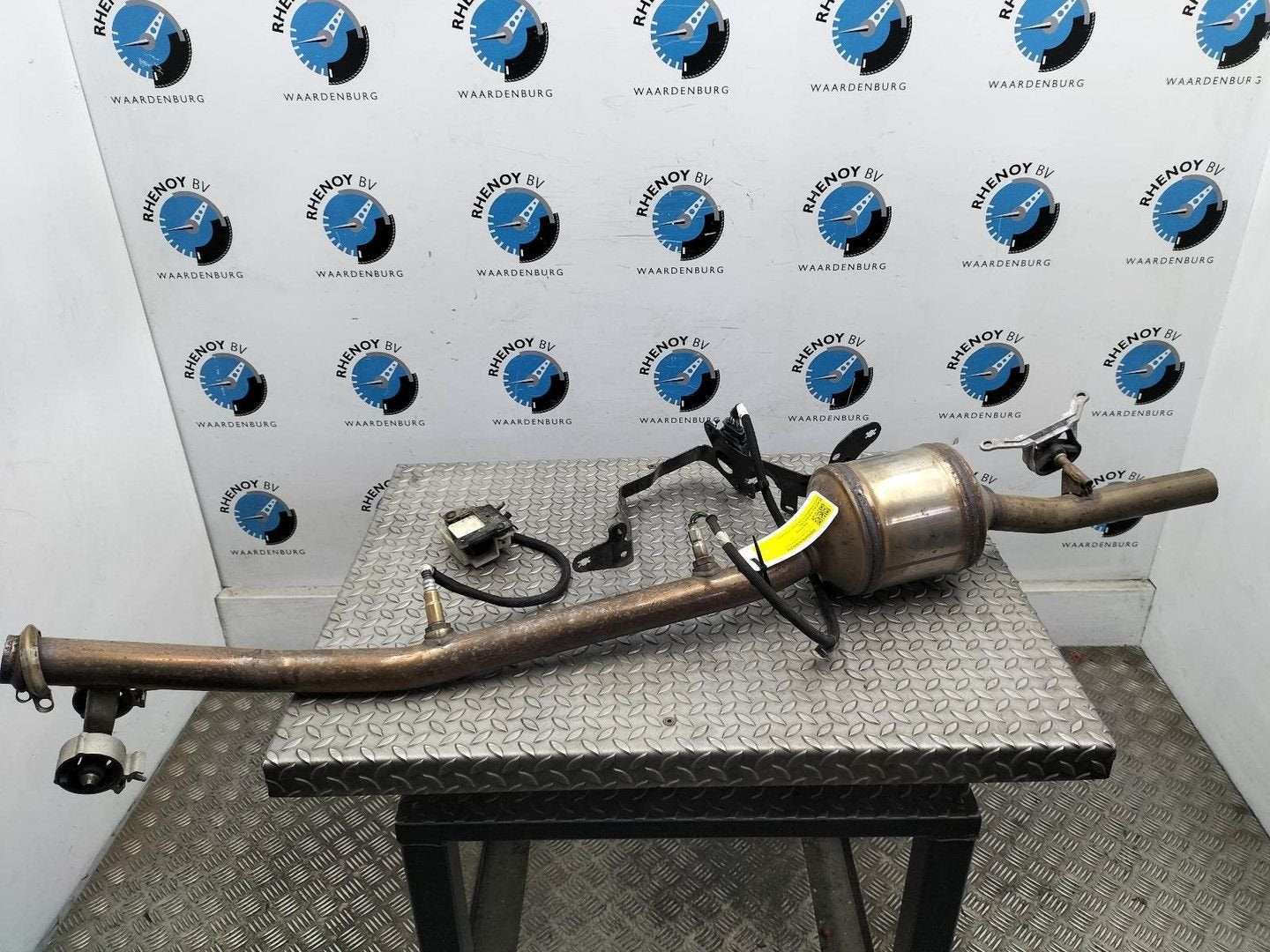OPEL ASTRA OV5 Design KATALYSATOR PSAA007 2023, Auto-onderdelen, Ophalen of Verzenden, Gebruikt, Stiba lid