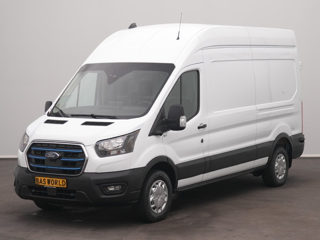 Ford e-Transit 184pk Gesloten bestelwagen Elektrisch 68kWh 3, Auto's, Automaat, Navigatiesysteem, Gebruikt, Wit