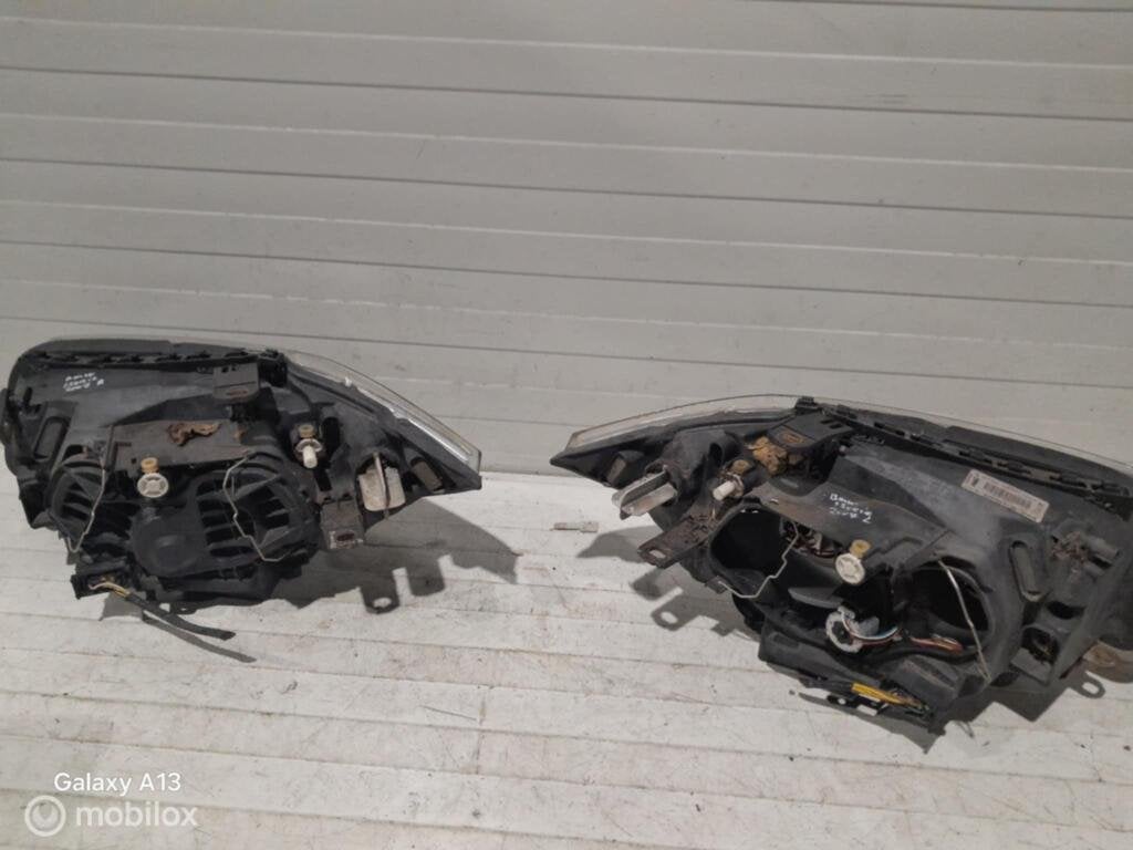 Koplamp Bmw 1 serie 89310911 89310921, Auto-onderdelen, Gebruikt, Ophalen of Verzenden