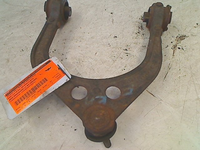 Draagarm Links Voor Boven Chrysler 300 C (2004-09/..), Webaccessibility@stellantis.com, Gebruikt, Taurusavenue 1, Hoofddorp 2132 LS, , Nederland