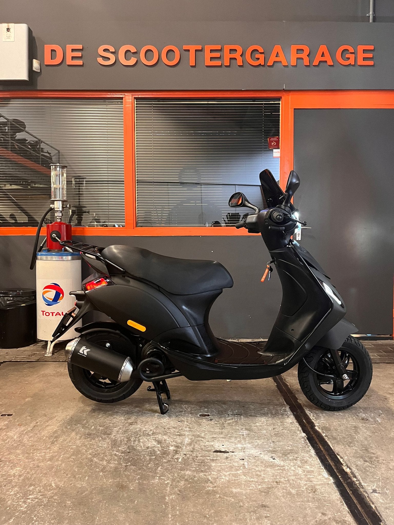 Piaggio Zip 45km brom e3 SP 2015 FULL Black on Black, -, Maximaal 45 km/u, -, Zip