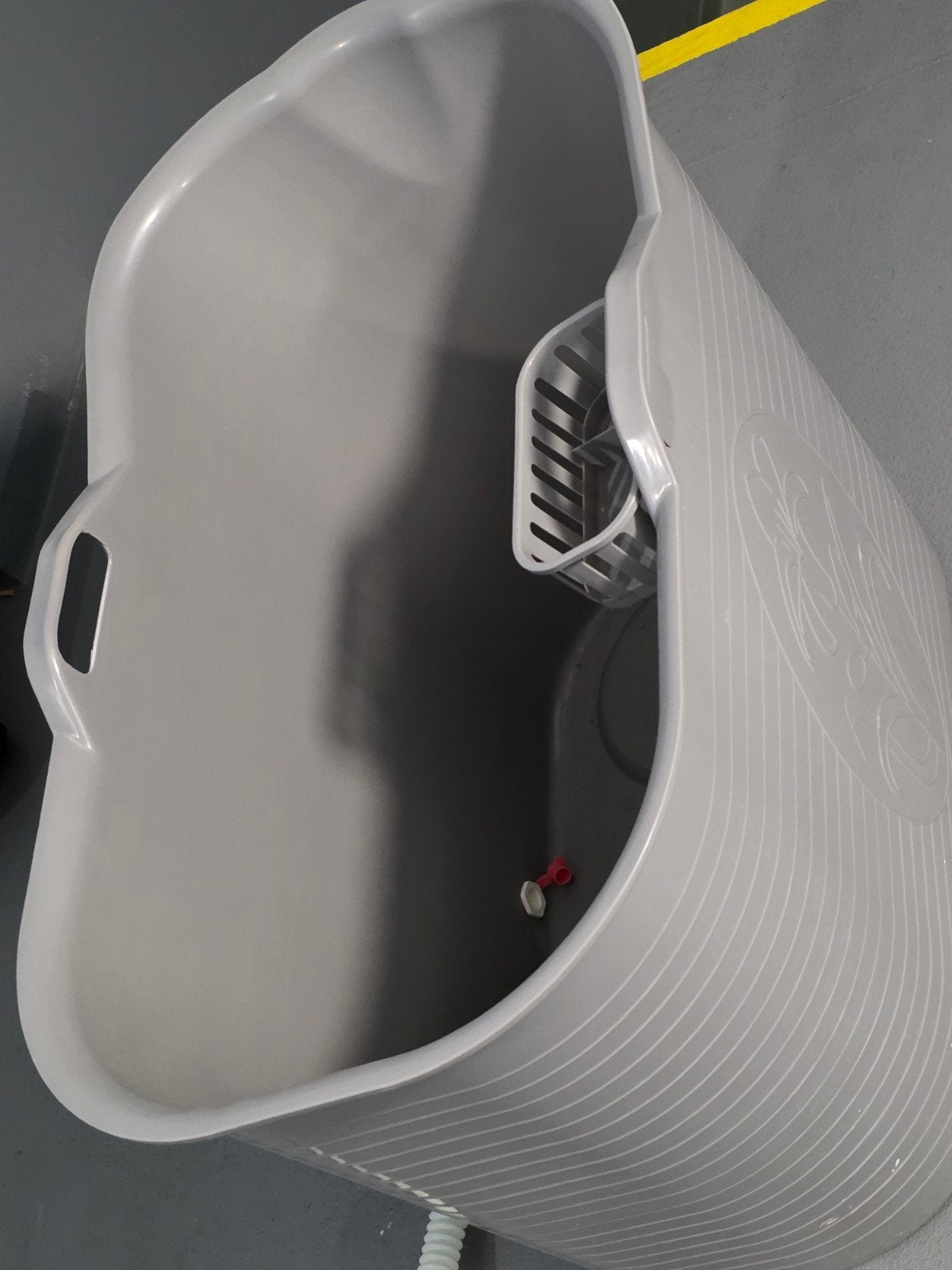 Bath bucket - plastic bad 185 liter voor kleine ruimtes, Ophalen of Verzenden, Gebruikt, Met bad