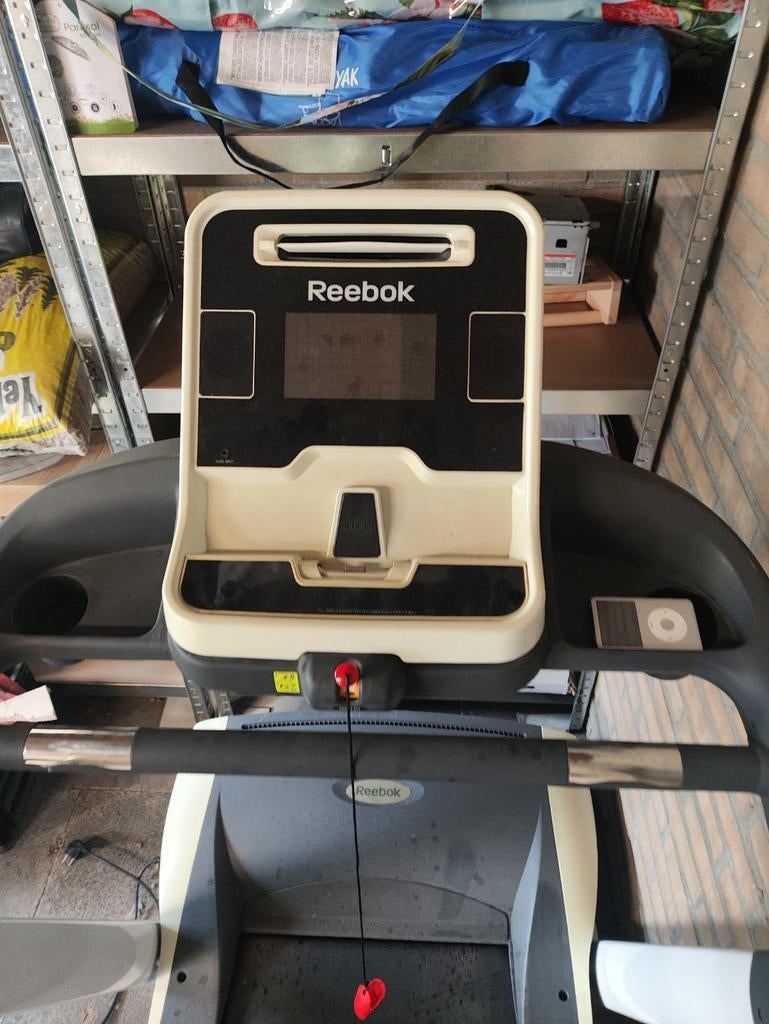 Reebok T 5.2 loopband, Ophalen