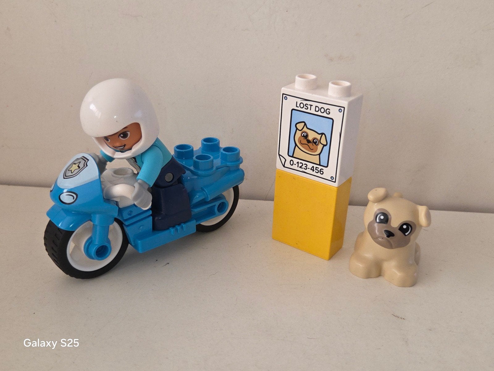 Lego Duplo 10967 Politie Motor Compleet, Kinderen en Baby's, Ophalen of Verzenden, Zo goed als nieuw, Duplo, Complete set