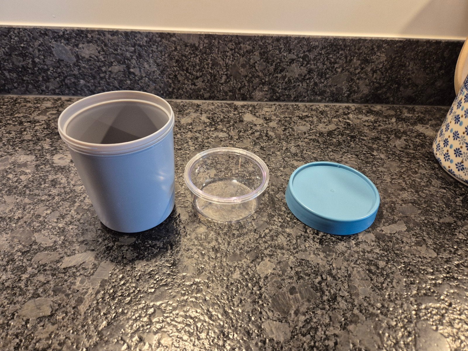 Royal vkb yoghurt beker, Ophalen of Verzenden
