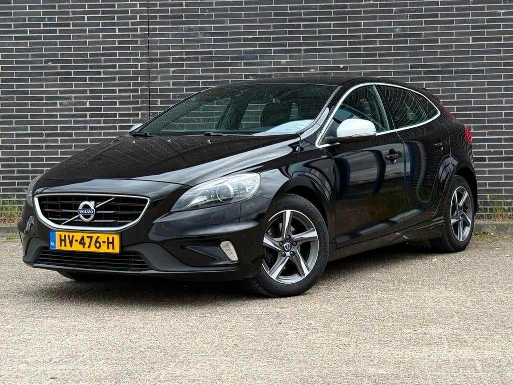 Volvo V40 2.0 D2 R-Design Business Xenon/Led!, Auto's, Volvo, Voorwielaandrijving, Gebruikt, Euro 6, 4 cilinders