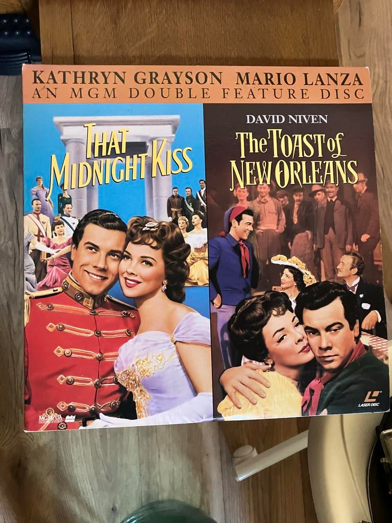 Laserdisc: That Midnight Kiss en The Toast of New Orleans, Alle leeftijden, Ophalen of Verzenden, Gebruikt