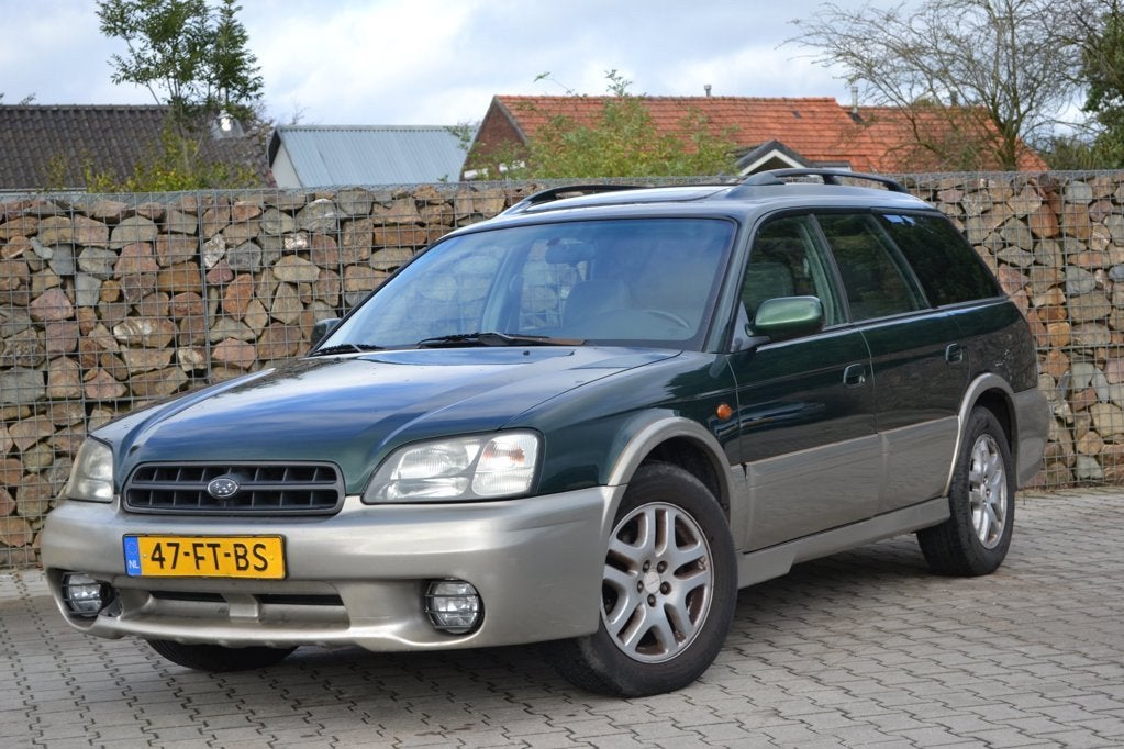 Subaru Legacy Outback 2.5 AWD 4x4 AUT NW APK Liefhebbersauto, Auto's, Legacy, Vierwielaandrijving, 4x4, SUV of Terreinwagen