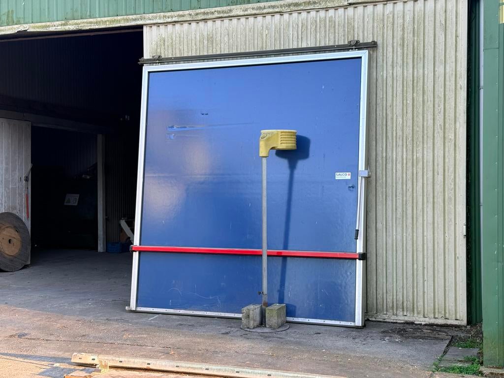Koelcel deur met rails - Blauw, Gebruikt, Doe-het-zelf en Verbouw, Deuren en Horren, Ophalen, Gebruikt, Overige typen, Schuifdeur