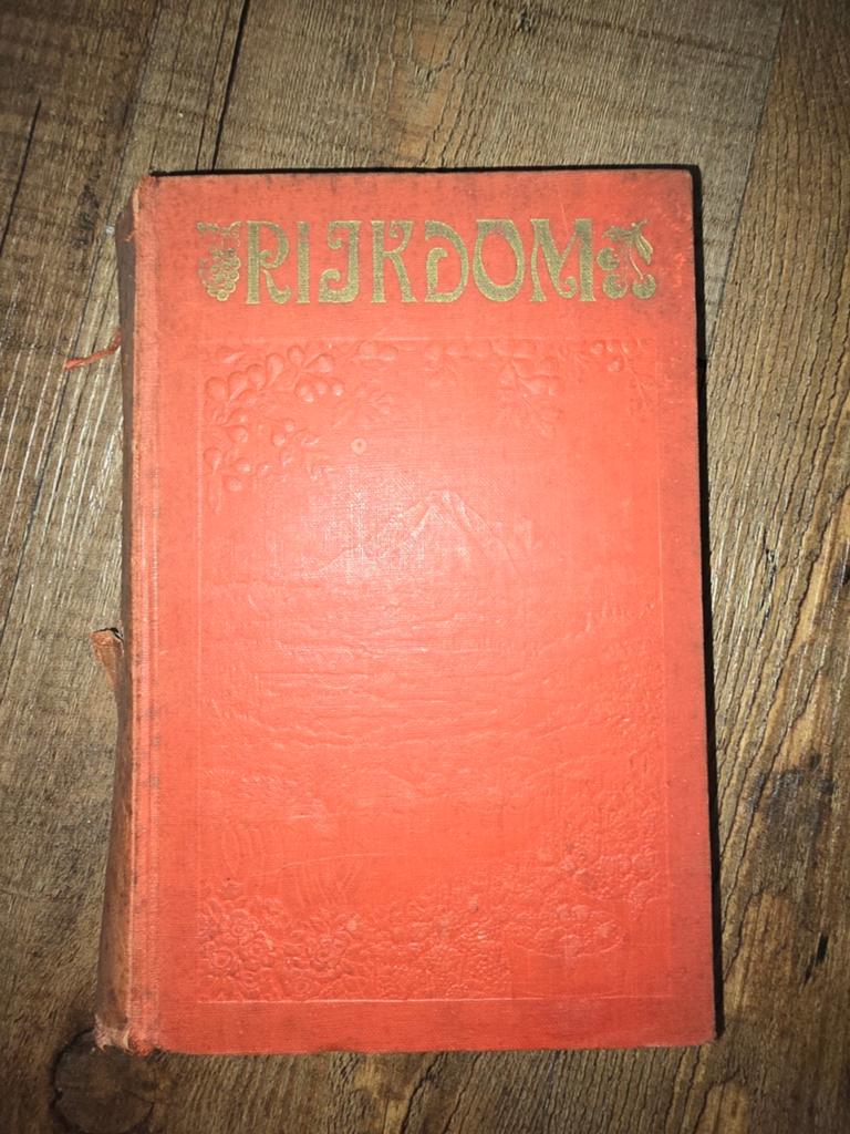 Rutherford Rijkdom 1936, Boeken, Godsdienst en Theologie, Ophalen of Verzenden, Gelezen
