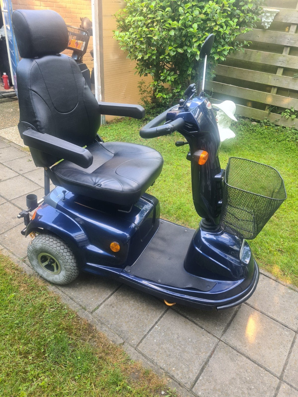 Scoot mobiel Als nieuw merk C.T.M, Ophalen