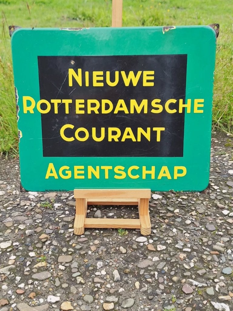 Emaille reclamebord Agentschap Nieuwe Rotterdamsche Courant., Reclamebord, Gebruikt, ., Ophalen of Verzenden