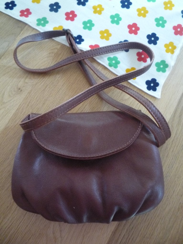 handtasje Genuine Leather Italy, Sieraden, Tassen en Uiterlijk, Ophalen of Verzenden, Zo goed als nieuw, Bruin, Avondtasje