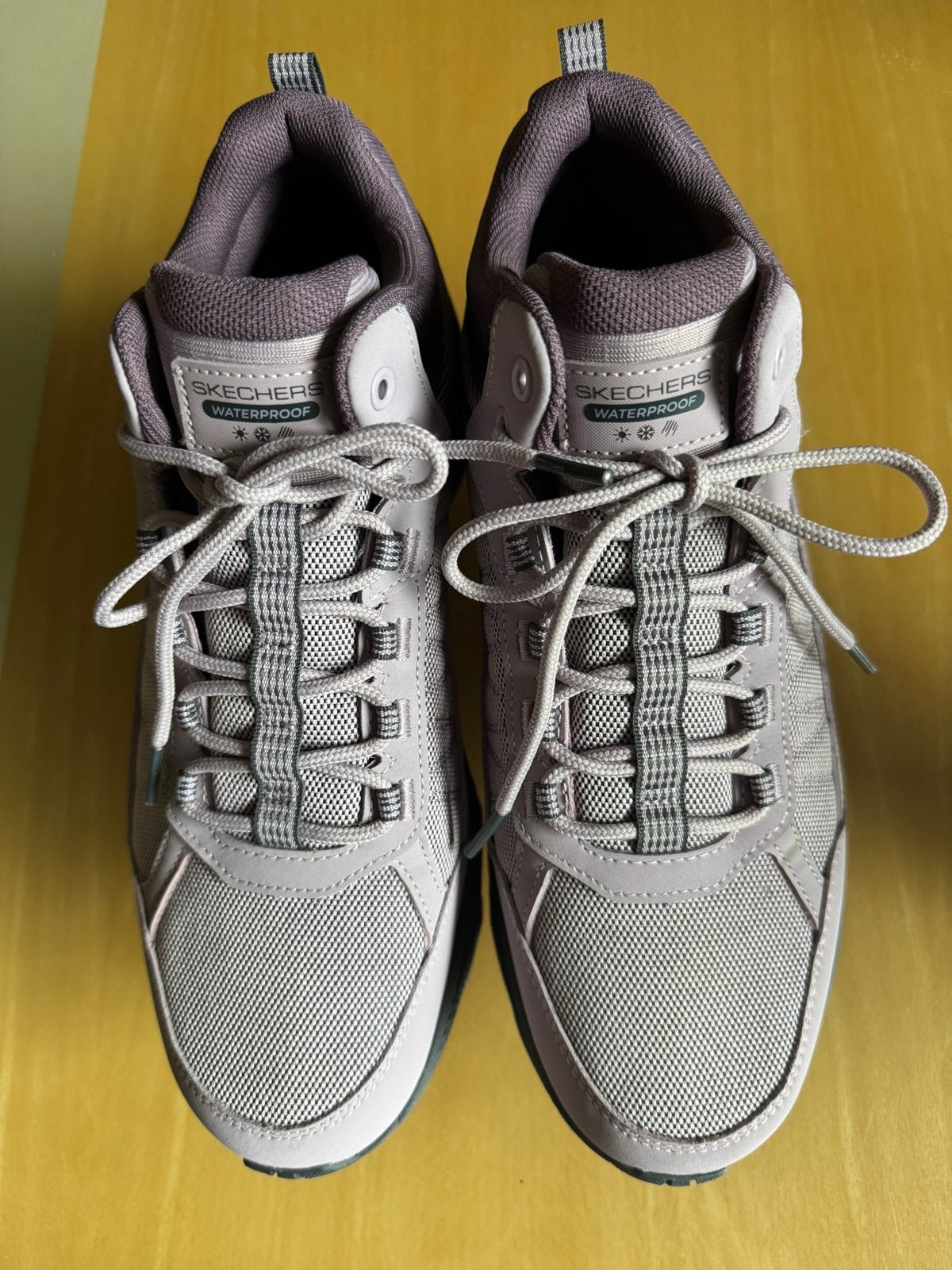 Nieuwe schechers mt. 41 wandelschoen. Kleur lila grijzig, Ophalen of Verzenden, Nieuw, Overige kleuren, Wandelschoenen