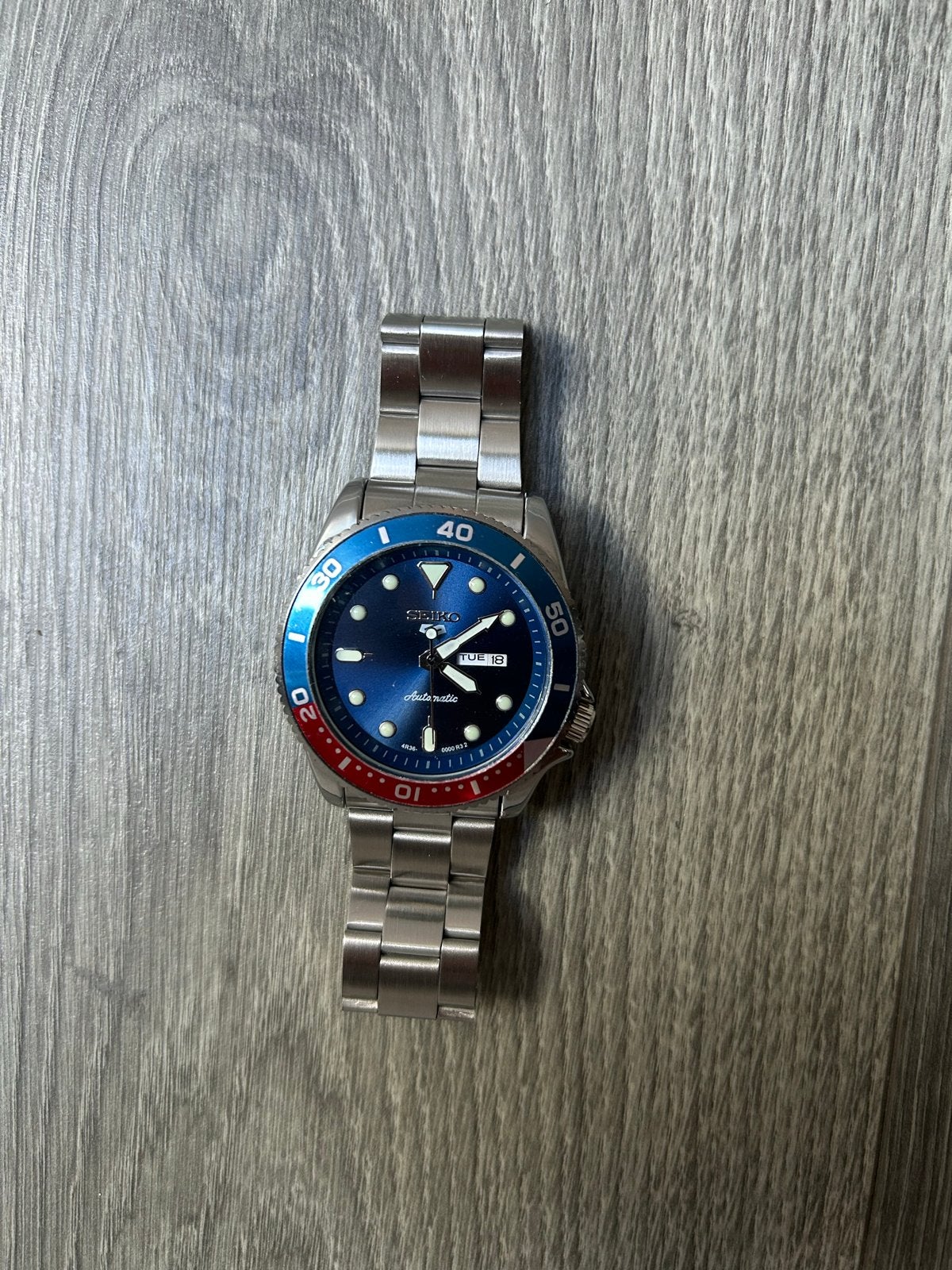 Seiko sports model blauw rood mannen, Ophalen of Verzenden, Nieuw, Staal, Seiko