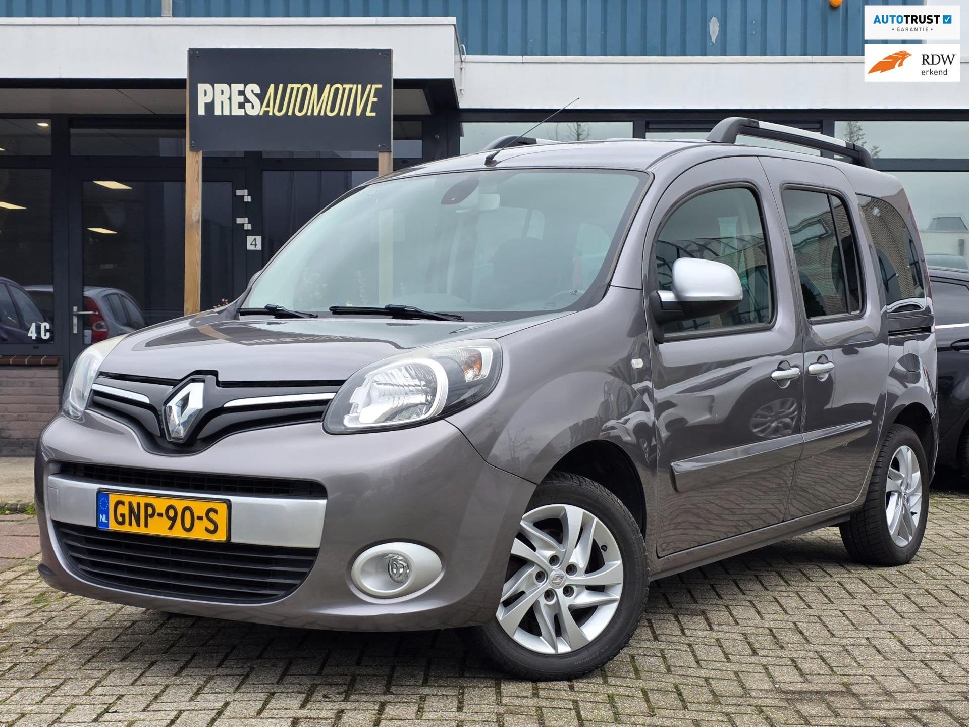 Renault Kangoo Family 1.2 TCe |AUTOMAAT|CLIMA|CRUISE|PDC|LMV, Auto's, Gebruikt, 4 cilinders, Bedrijf, 114 pk