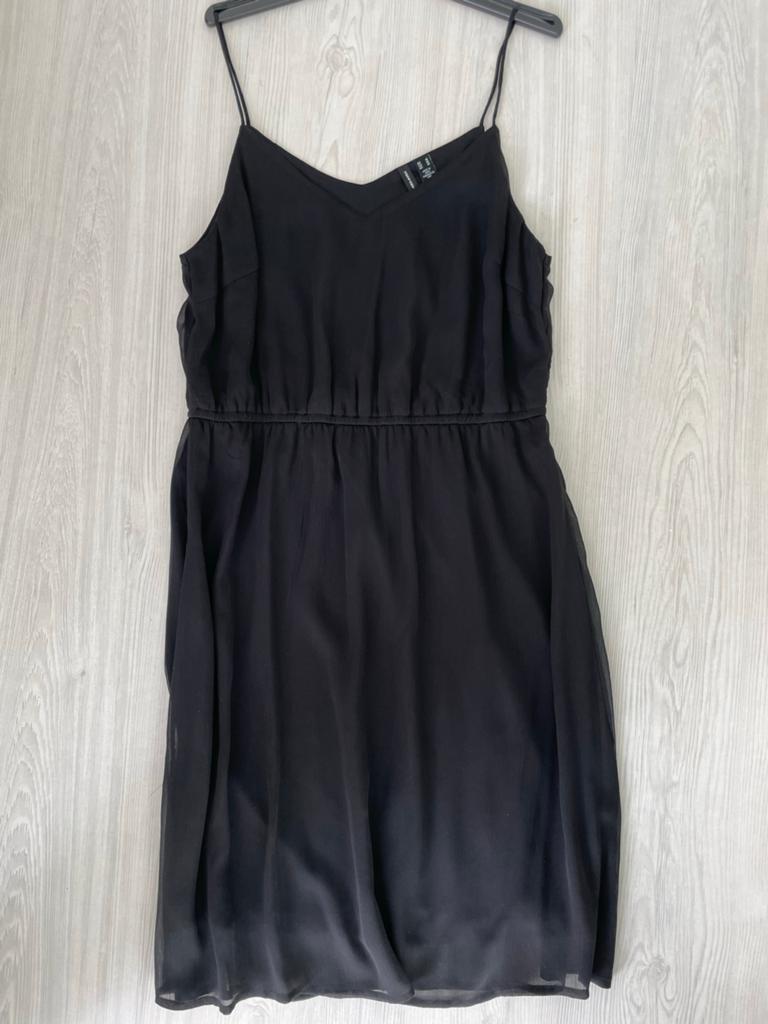 Zwart jurkje van Vero Moda, maat M, Maat 38/40 (M), Zwart, Ophalen of Verzenden, Zo goed als nieuw