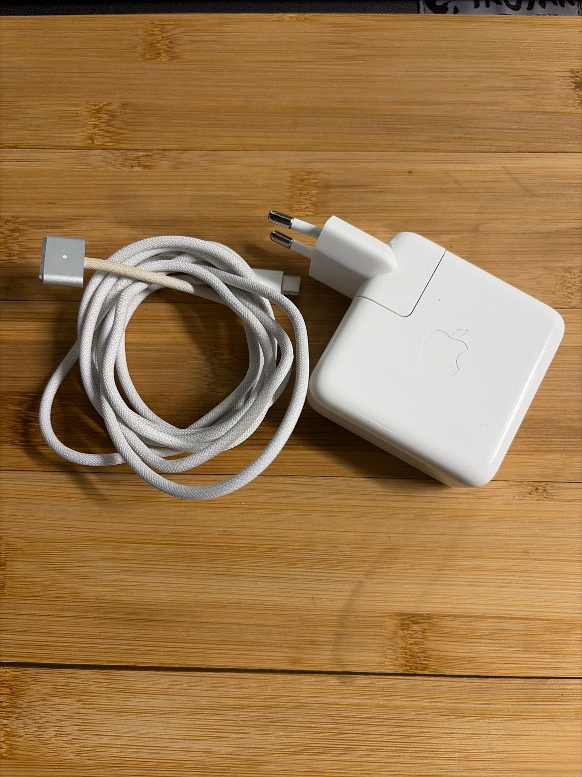 Apple MacBook oplader MagSafe 2 45W, Ophalen of Verzenden, Gebruikt