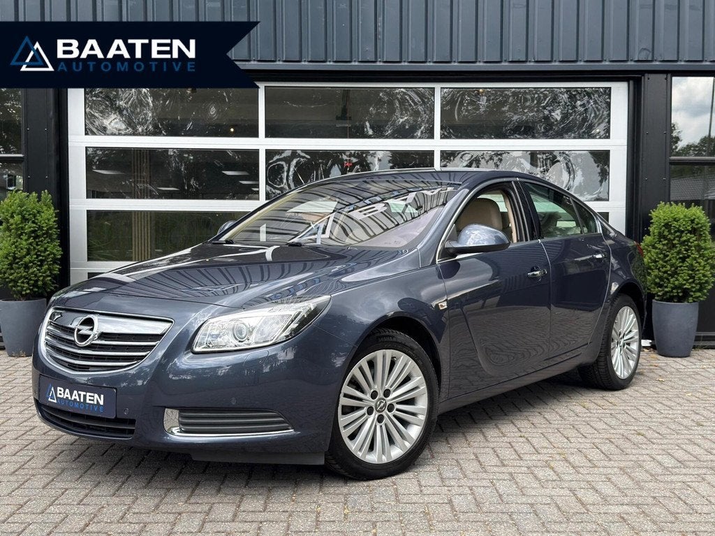 Opel Insignia 2.0 T 220 PK Cosmo|Metro Blue|59.500km|PDC|Nav, Auto's, Opel, Voorwielaandrijving, 1998 cc, Beige, 4 cilinders