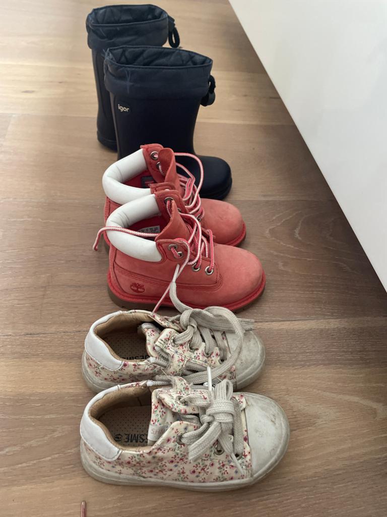 Meisjes 4pr schoenenpakket: laarsjes en schoenen maat 23/24, Ophalen of Verzenden, Zo goed als nieuw