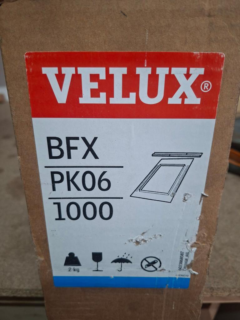 Velux waterkerende manchet BFX PK06 1000, Ophalen